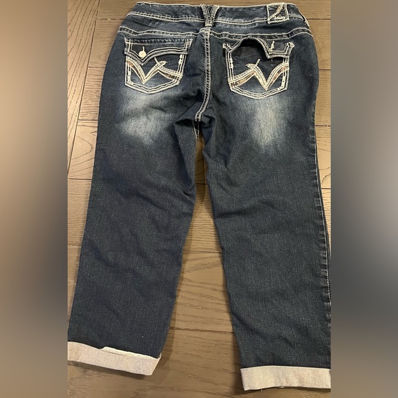 Women’s Vanity Premium Collection Mid-Rise Jeans Dark Washed Cropped Size 14 - Picture 13 of 15